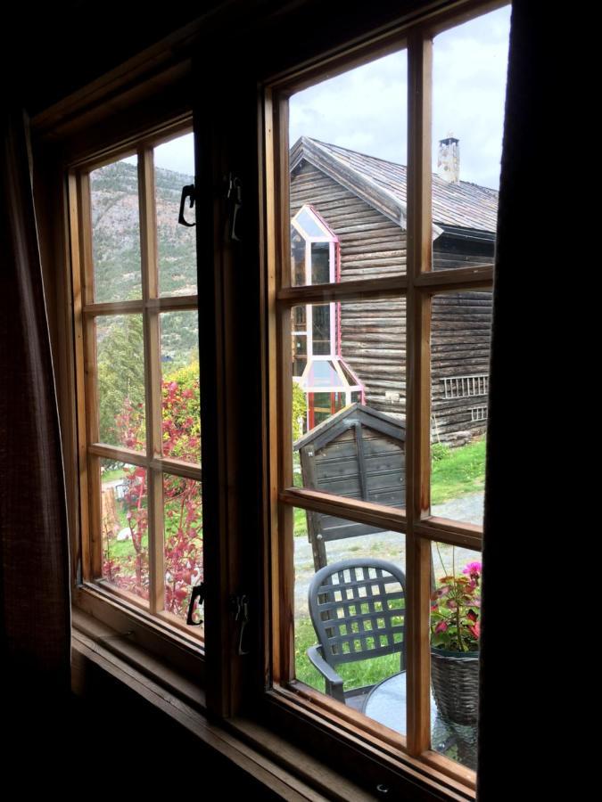 Villa Fossheim Steinsenter- Solhell Cabin à Lom Extérieur photo